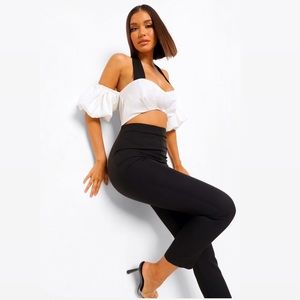 Halterneck Cut Out Puff Sleeve Jumpsuit